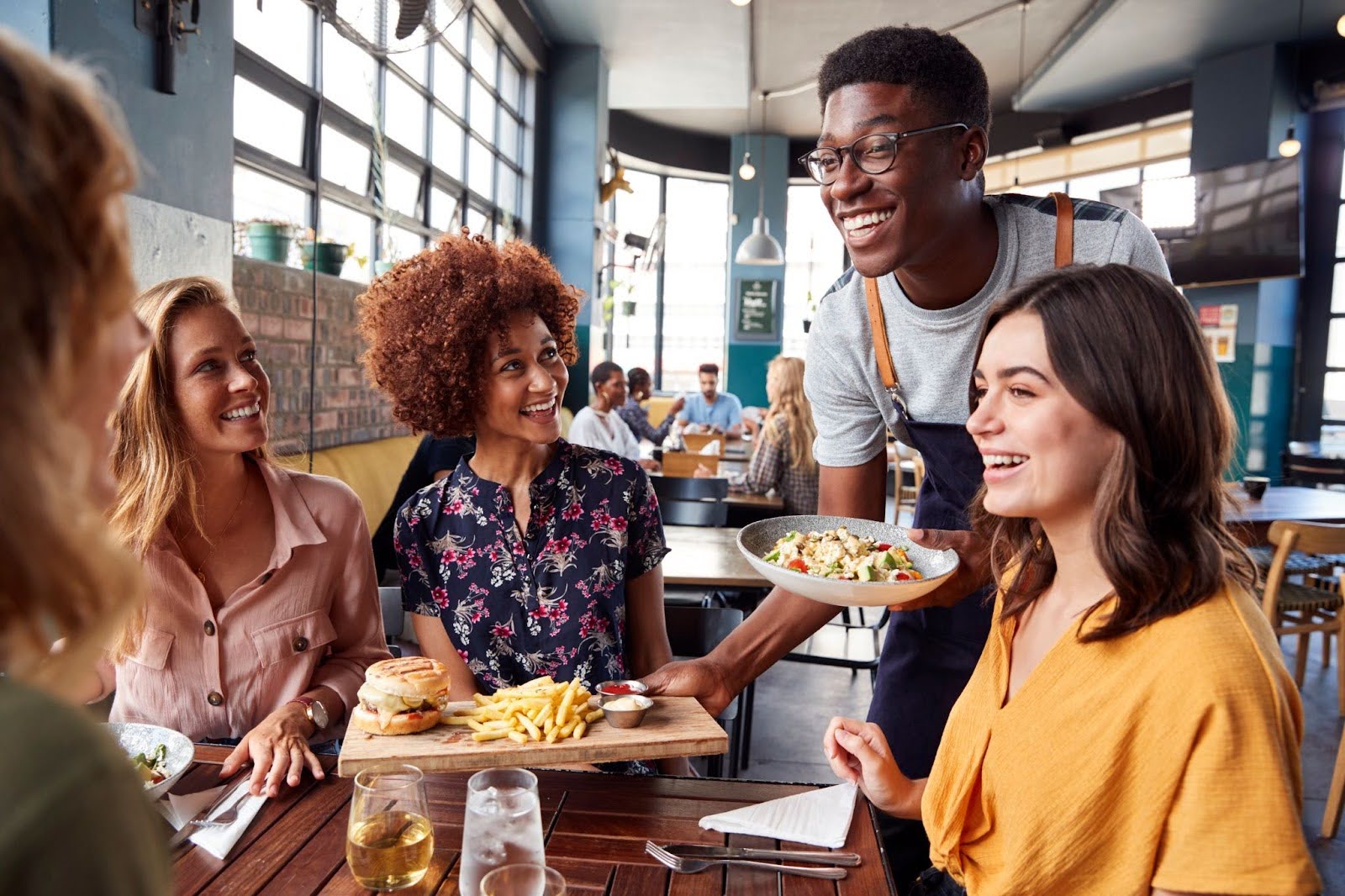 Can You Eat with Invisalign? Eating Guidelines and Tips